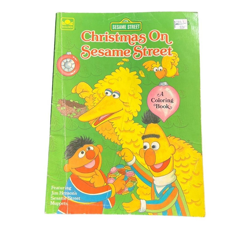 Vintage The Sesame Street golden Coloring books Set of 2‎ Farm and Christmas Bks - Picture 2 of 10